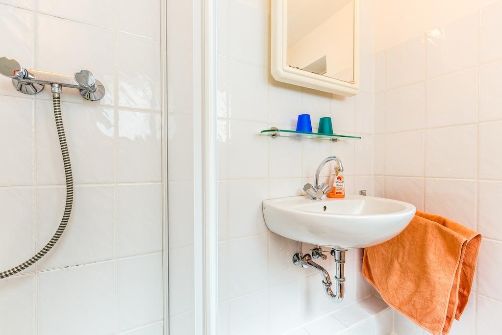 Ferienwohnung Koeln-Altstadt-Nord ภายนอก รูปภาพ