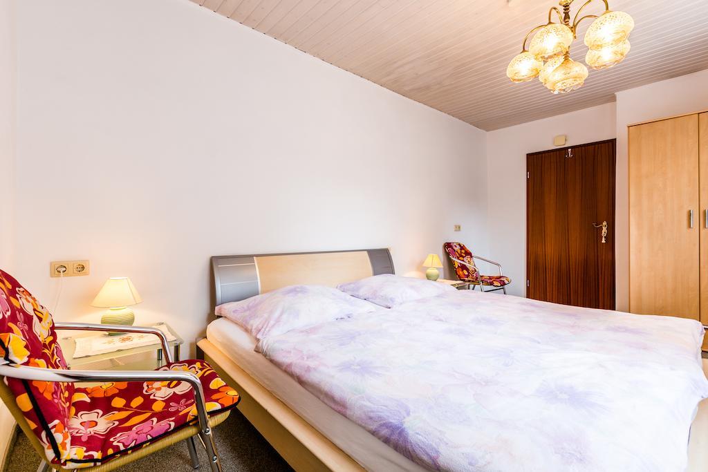 Ferienwohnung Koeln-Altstadt-Nord ภายนอก รูปภาพ