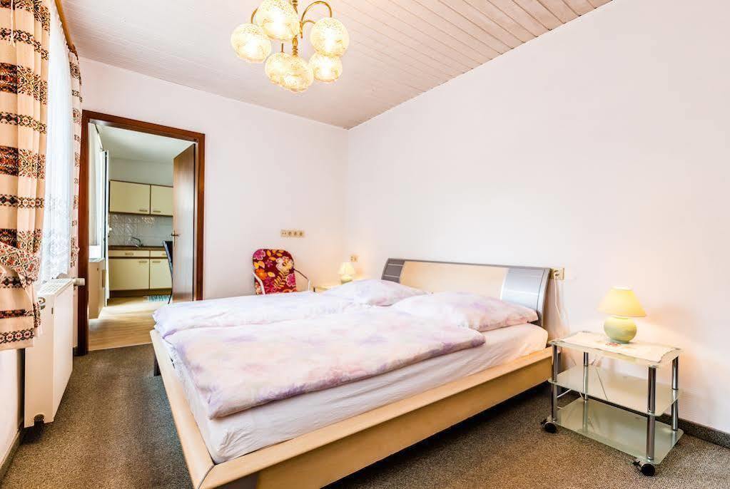Ferienwohnung Koeln-Altstadt-Nord ภายนอก รูปภาพ